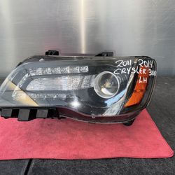 2011 2012 2013 2014 CHRYSLER 300 LEFT SIDE HEADLIGHT OEM USED 