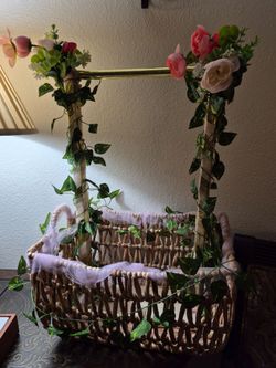 Baby shower closet