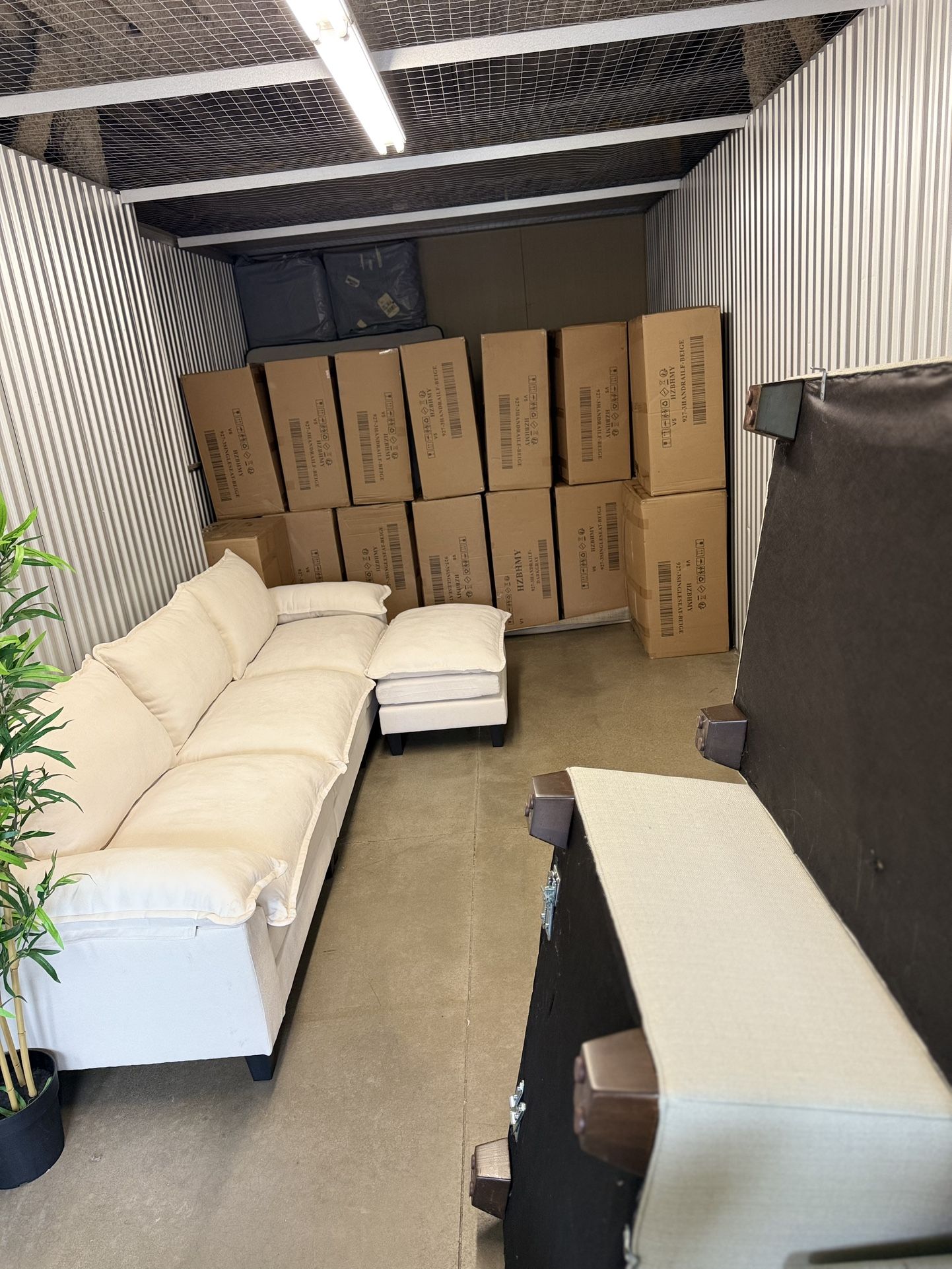 Brand New In Box 📦 Sectional Couch Sofá (Gray- Beige)