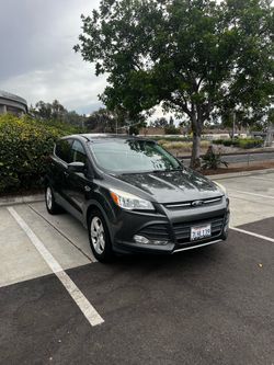 2015 ford escape se