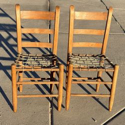 Set (2) Wood Chairs with Rope Seating (LxWxH): 16” x 13” x 34”