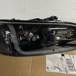 Led Headlights For 99-07 GMC Serra Or Yukon 