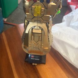 Lego Infinity Gauntlet 