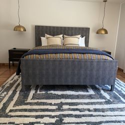 NEW KING Gray/Silver Shagreen Bed Set 