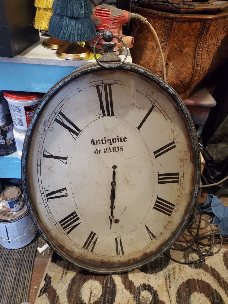 LARGE ANTIQUE CLOCK