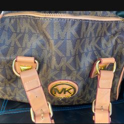 MICHAEL KORS BAG