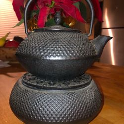 Antique Japanese Cast Iron Tea Pot