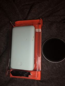 Portable Battery Pack And Wireless Charger 