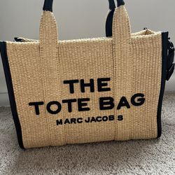 Marc Jacobs “The Tote Bag”