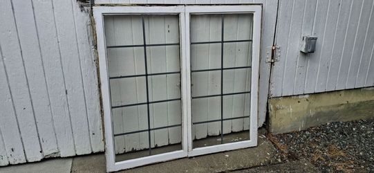 Casement Window 42x40 Leaded Glass