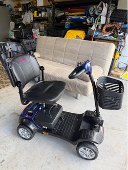 Metro Mobility M1 4-Wheel Electric Mobility Scooter