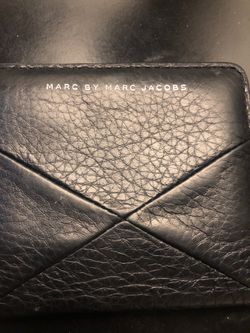 Marc Jacobs small black wallet