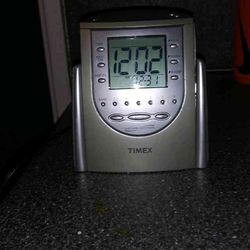 Vintage Collectables Timex Clock/Radio For Sale