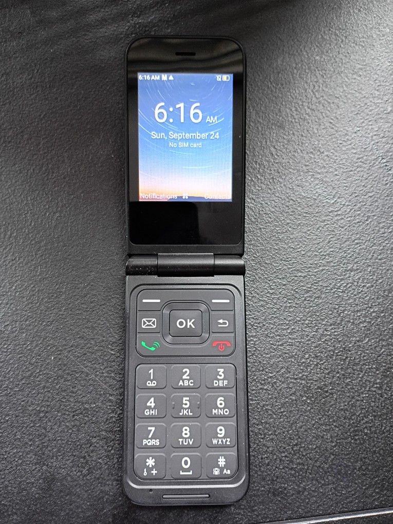 Flip Phone Black