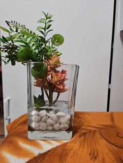 flower arrangment