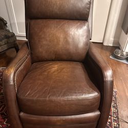 Hooker Leather Electric Recliner 