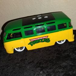 TMNT Teenage Mutant Ninja Turtles 1962 Volkswagen Bus Jada Toys $10.00
