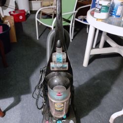 Bissell Vacuum Cleaner 