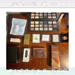 Free Your Creative Side with Professional Makeup Artist Kit no president
