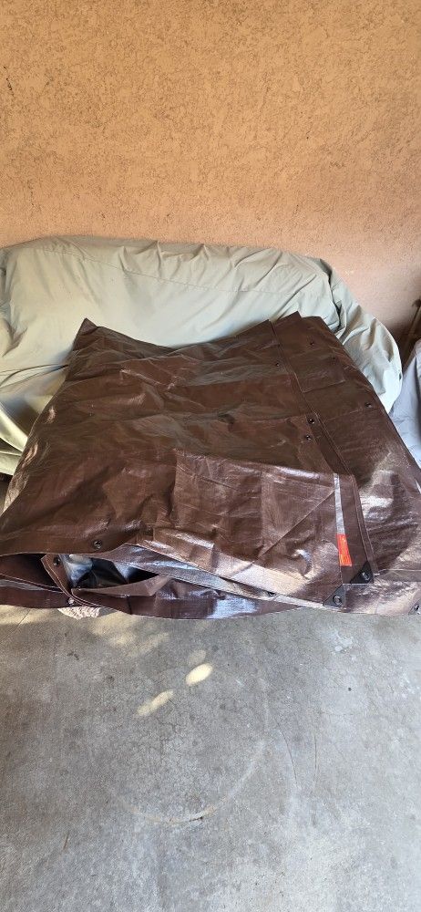 TARP BROWN AND GRAY 20X30