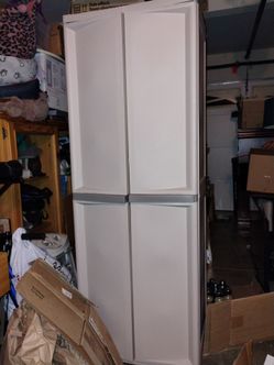Plastic Cabinet used