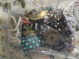Mixed Costume Jewelry Lot
