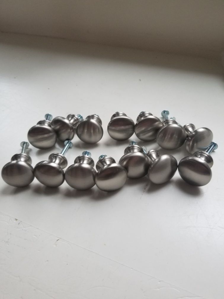 14 brushed nickel knobs