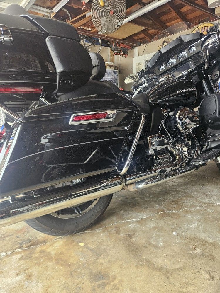 2015 Harley Ultra limited