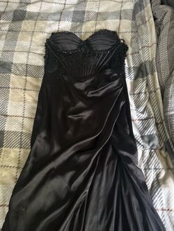 Black strapless prom dress