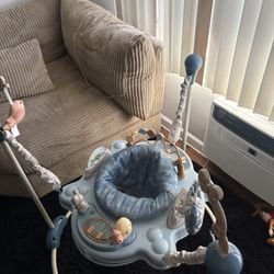 cosco kids twirl and bounce activity center 