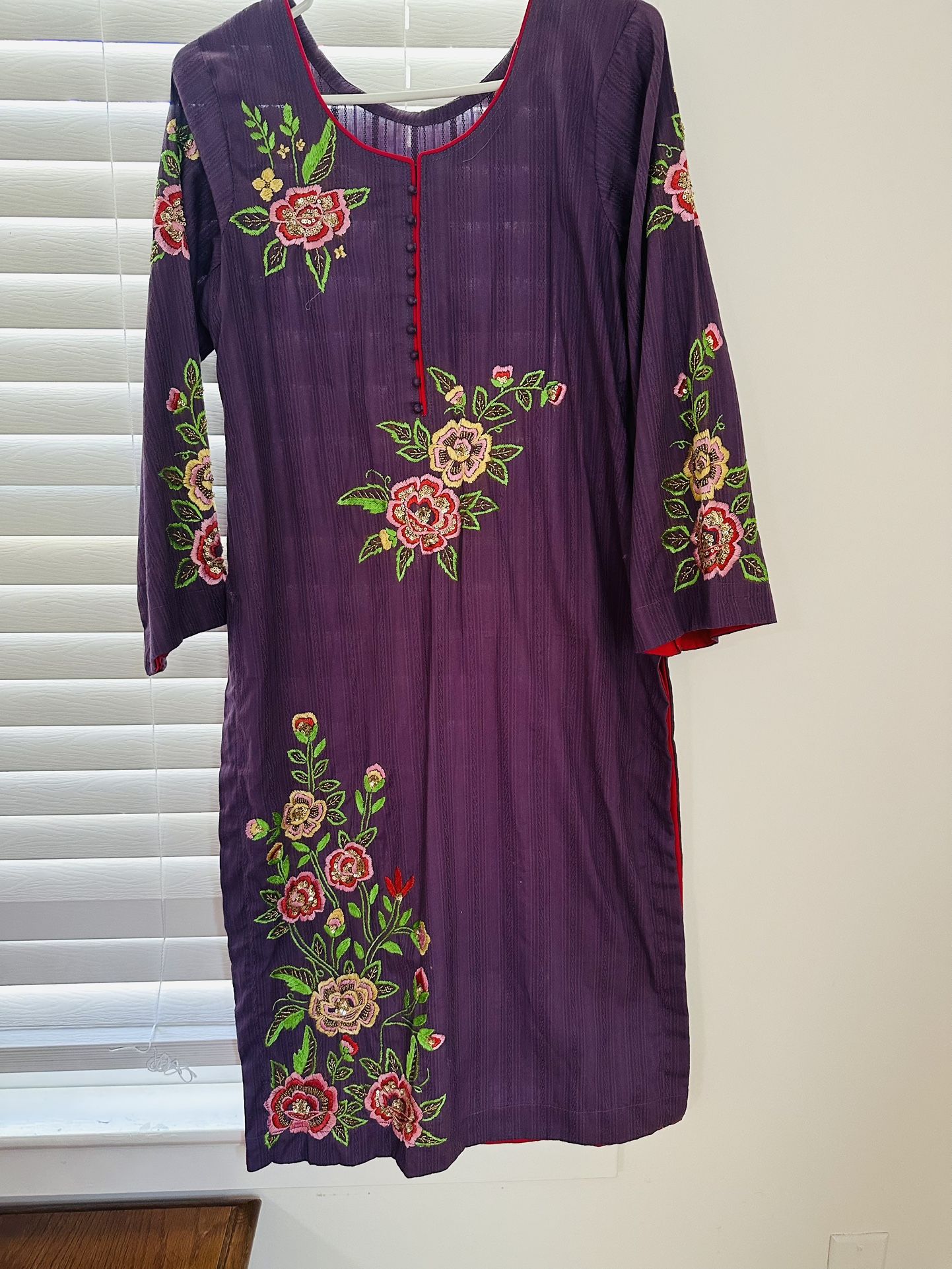 Hand Embroidered 3 Pc Suit