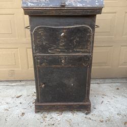 Antique Mobile Sink