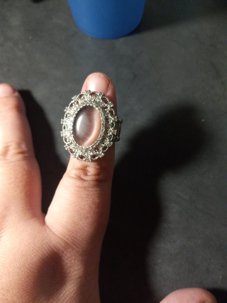 Adjustable Size Ring