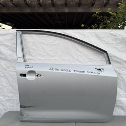 2020 2021 2022 2023 2024 2025 2026 TOYOTA COROLLA RIGHT FRONT DOOR OEM USED 