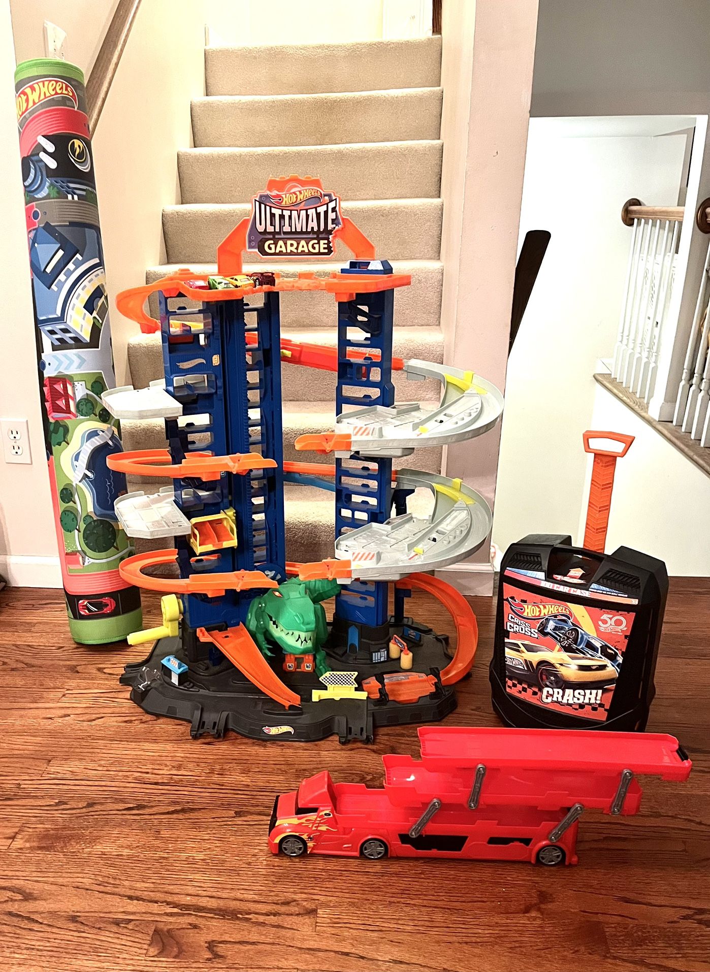 Lot Of Hot Wheels Toys. Ultimate Garage, Carrying Case For Up To 100 Vehicles, Large Play Mat, Transporter. ($95 For All)