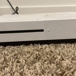 Xbox One  S 