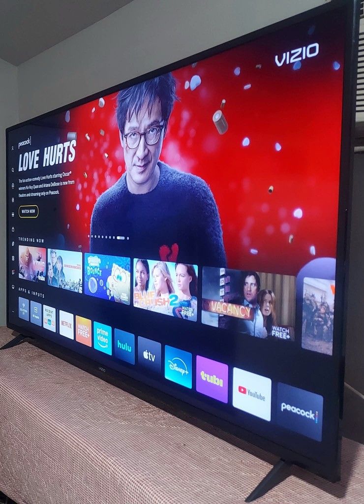 🟪SMART CAST TV VIZIO XLED 70" 4K VIVID HDR10 DOLBY VISION FULL UHD 2160p 🟥(NEGOTIABLE) 🟩 FREE DELIVEY🟨