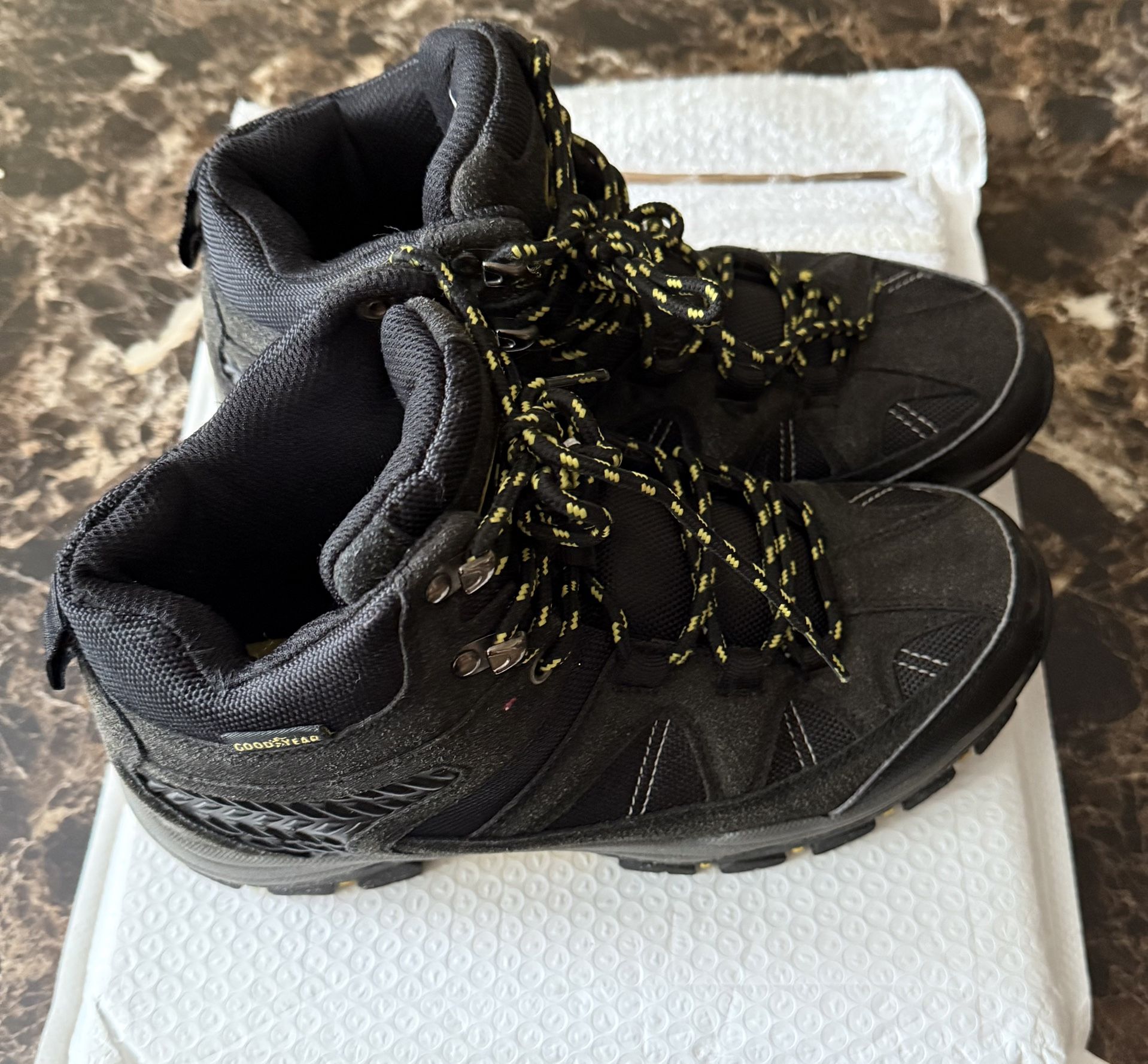 GOOD YEAR MEN’S BOOTS Size 8