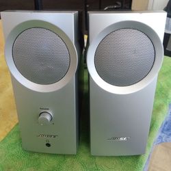 BOSE SPEAKERS SYSTEM MUSIC COMPUTER TESTED