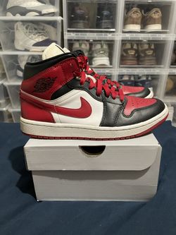 Womens Sz 8 Jordan $25 FIRM NO TRADES