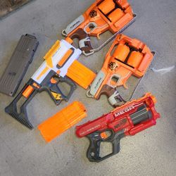 Nerf guns all working good