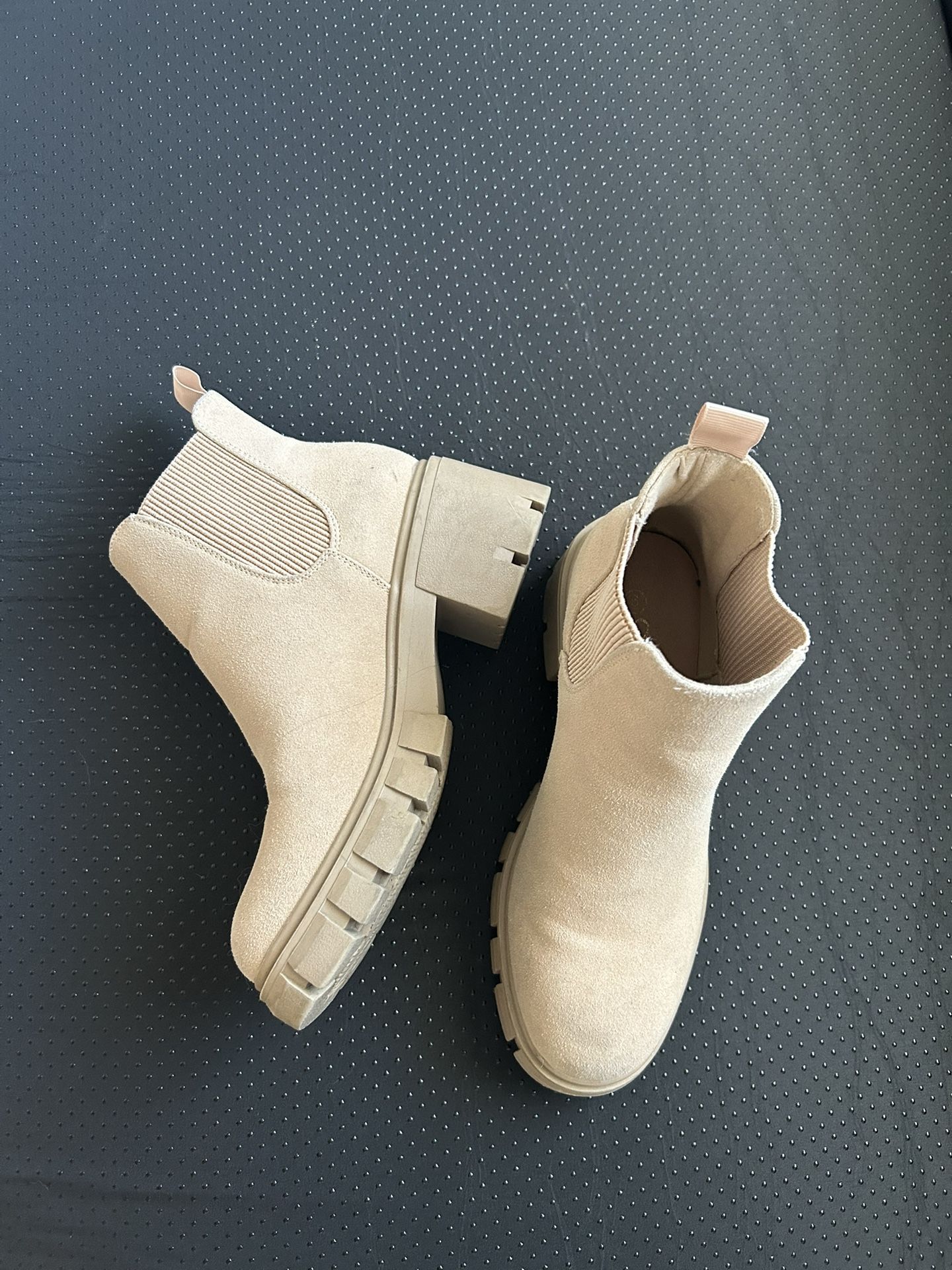 Women’s Boots