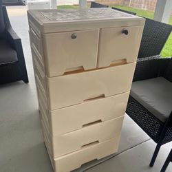 5 drawers, stackable storage