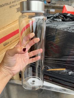 NEW Libbey Kinetix 33 oz Glass Bottles with Metal Lids – Set of 12