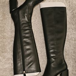 Stuart weitzman boots size 7