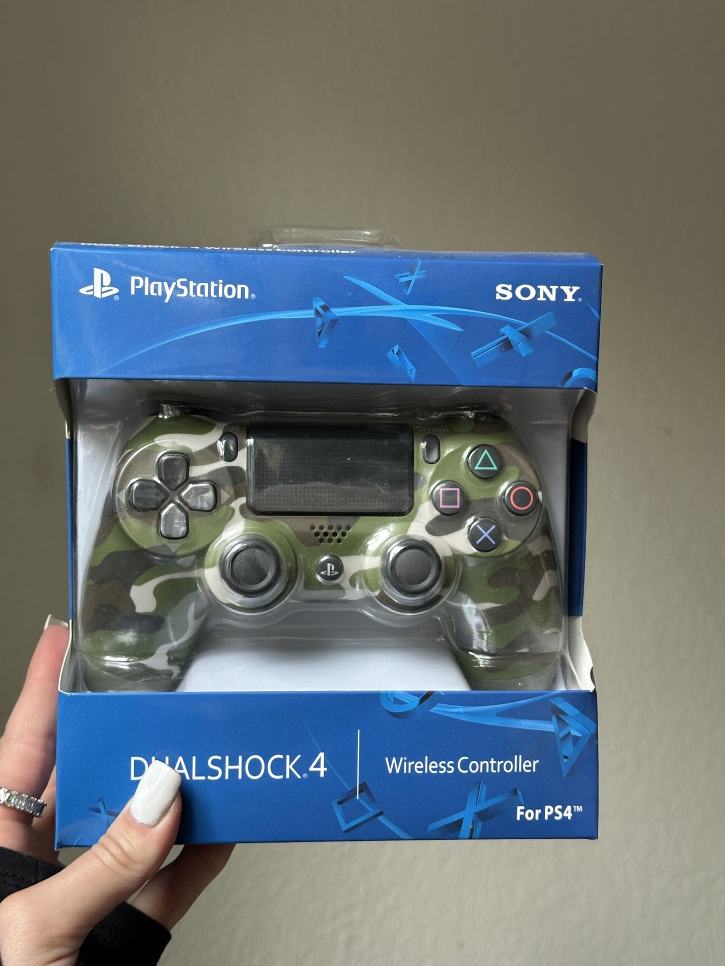 Brand new DualShock 4 Wireless Controller For PS4. Green Camo Color