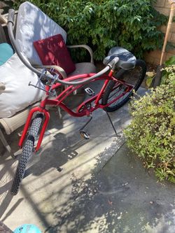 Electra beach cruiser bicycle
