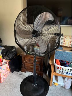 Commercial Electric 30” Fan
