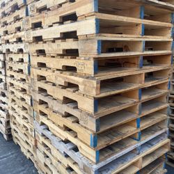 42x37 four-way Pallet