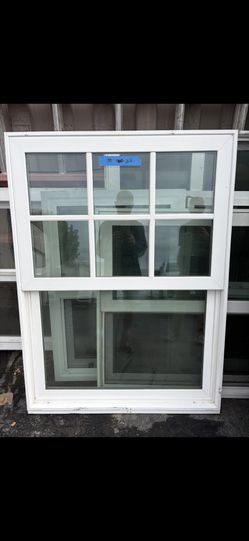 Milgard Tuscany single Hung Window / Windows 